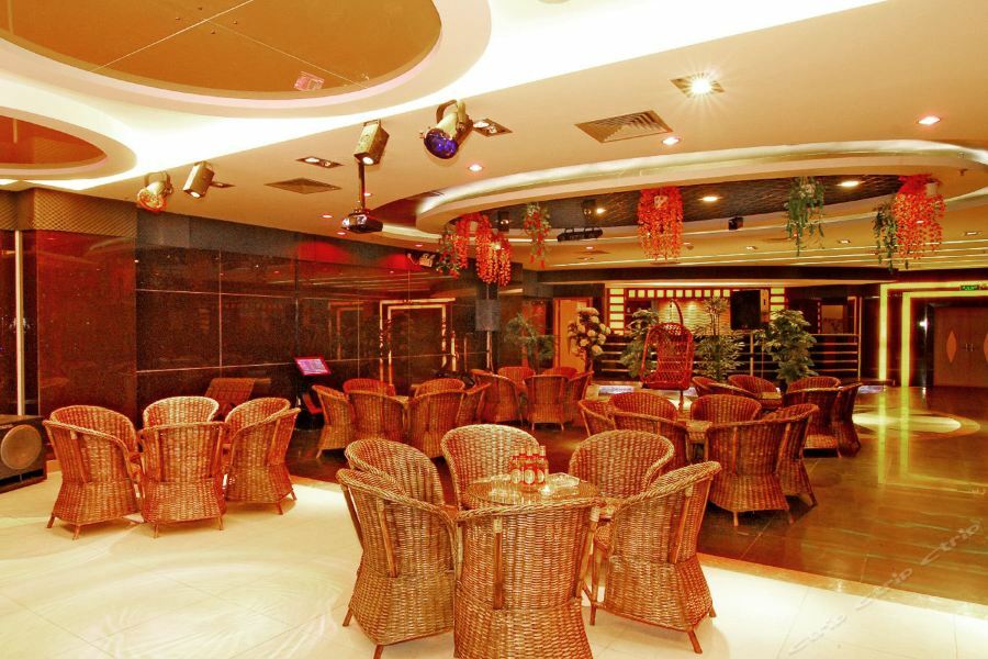 Adange Resort Hotel Lijiang  Exteriör bild