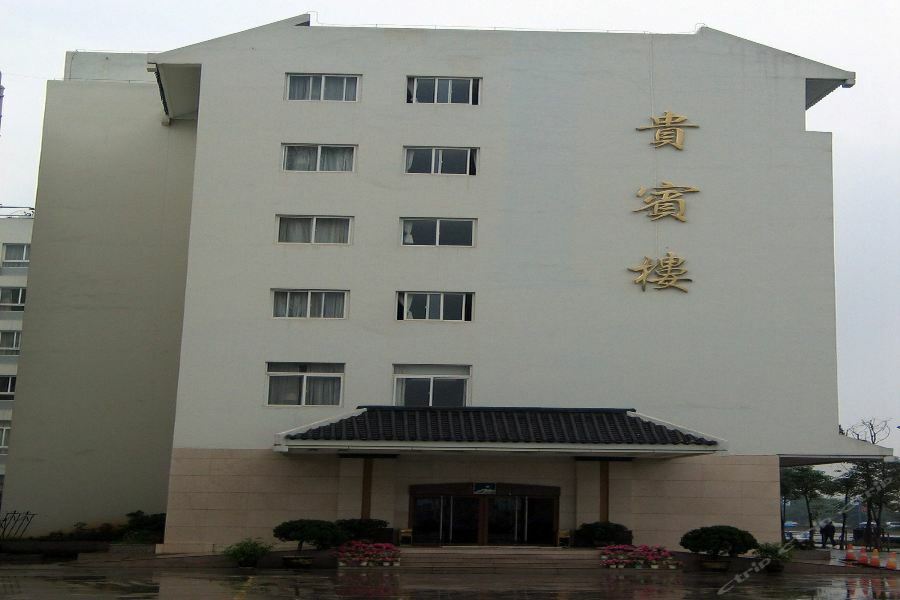 Adange Resort Hotel Lijiang  Exteriör bild
